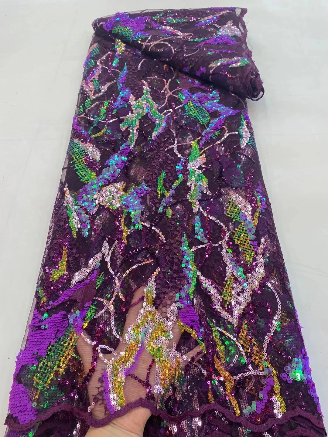 African Lace Fabric Nigerian 5 Yards Sequins Lace Fabrics 2021 Multicolor Embroidery French Net Lace For Wedding Dress
African Lace Fabric Nigerian 5 Yards Sequins Lace Fabrics 2021 Multicolor Embroidery French Net Lace For Wedding Dress