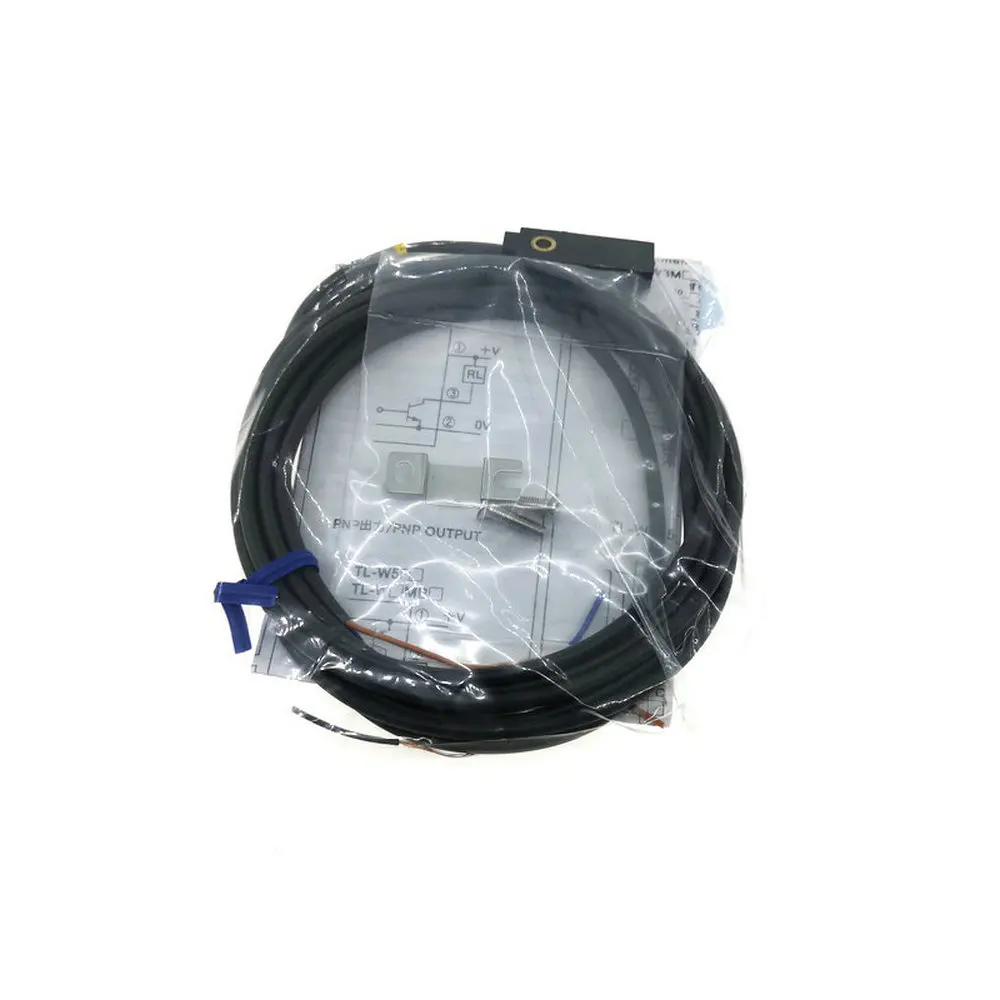 5/10PCS TL-W3 New Original TL-W3MC1 Flat metal switch proximity switch sensor TL-W3MC1 
5/10PCS TL-W3 New Original TL-W3MC1 Flat metal switch proximity switch sensor TL-W3MC1