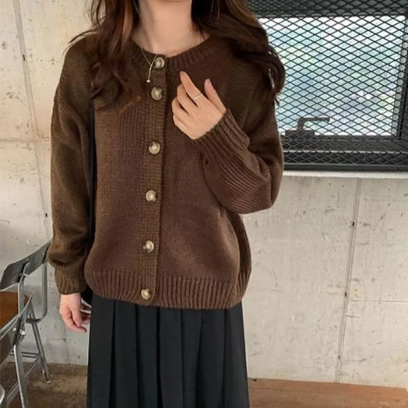 Cardigans Womens Autumn Long Sleeve O-neck Leisure Elegant Ladies Korean Style Ulzzang Chic Sweaters Basic Outwear Female Tops
Cardigans Womens Autumn Long Sleeve O-neck Leisure Elegant Ladies Korean Style Ulzzang Chic Sweaters Basic Outwear Female Tops
