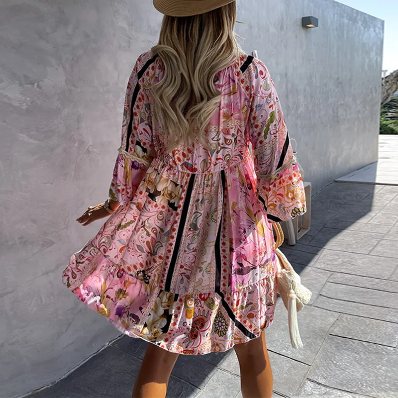 Elegant Vintage Lace Sequins Party Dress Summer Fashion Wrist Sleeve Lace-Up Mini Dress Women Casual Gorgeous Floral Print Dress 
Elegant Vintage Lace Sequins Party Dress Summer Fashion Wrist Sleeve Lace-Up Mini Dress Women Casual Gorgeous Floral Print Dress