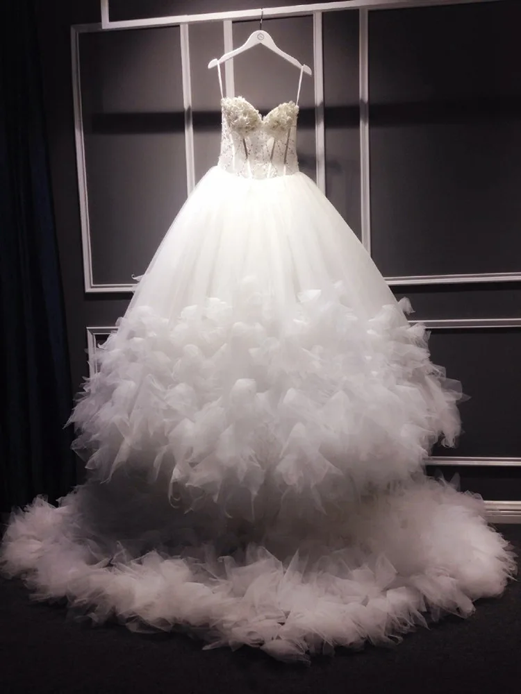 sweetheart bridal gowns 2016 new sexy long wedding dress ball gowns chapel train flowers beading vestidos brides dresses lace up
sweetheart bridal gowns 2016 new sexy long wedding dress ball gowns chapel train flowers beading vestidos brides dresses lace up