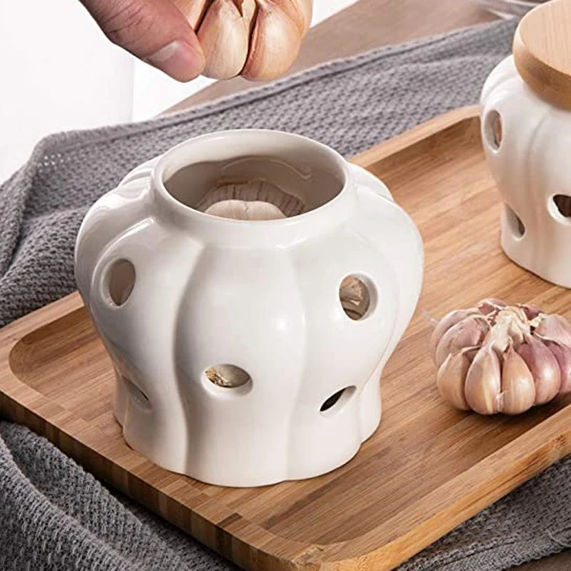 Hollow Ceramic Storage Tank, Garlic, Ginger, Dried Pepper Storage Box, Kitchen Ventilated Storage Tank 
Hollow Ceramic Storage Tank, Garlic, Ginger, Dried Pepper Storage Box, Kitchen Ventilated Storage Tank