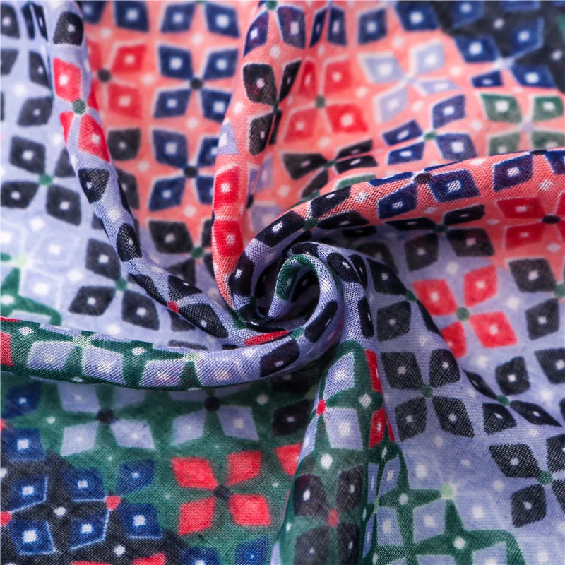 Ethnic style autumn Cotton and linen shawl women autumn new style tassels Beach towel luxury colour print sunscreen silk scarves
Ethnic style autumn Cotton and linen shawl women autumn new style tassels Beach towel luxury colour print sunscreen silk scarves