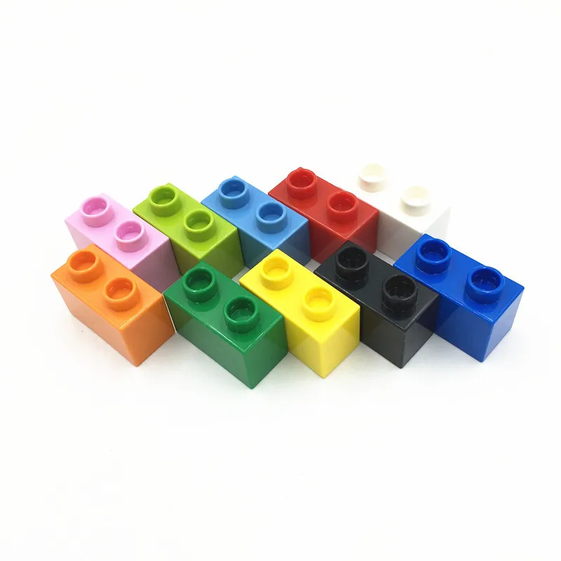 245pcs/lot Kennie Building Spare Parts 1X2 Big Size Block 2 Dots Higher Brick compatible with big BRICK 1X2
245pcs/lot Kennie Building Spare Parts 1X2 Big Size Block 2 Dots Higher Brick compatible with big BRICK 1X2