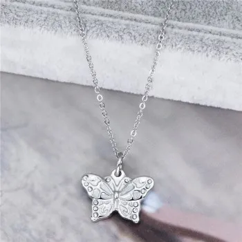

2020 New European and American Hot Fashion Creative Diamond Butterfly Titanium Steel Necklace N424