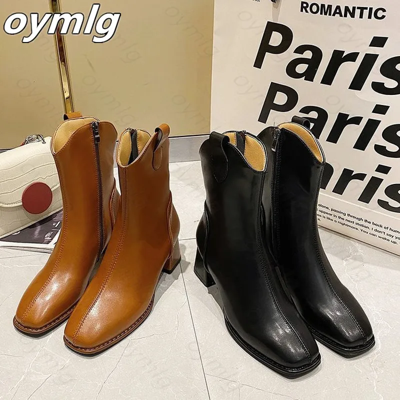 2020 New Winter Luxury Women Low Heels Leatehr Combat Short Boots Square Toe Chunky High Heels Martin Boots Ankle Boots Shoes
2020 New Winter Luxury Women Low Heels Leatehr Combat Short Boots Square Toe Chunky High Heels Martin Boots Ankle Boots Shoes
