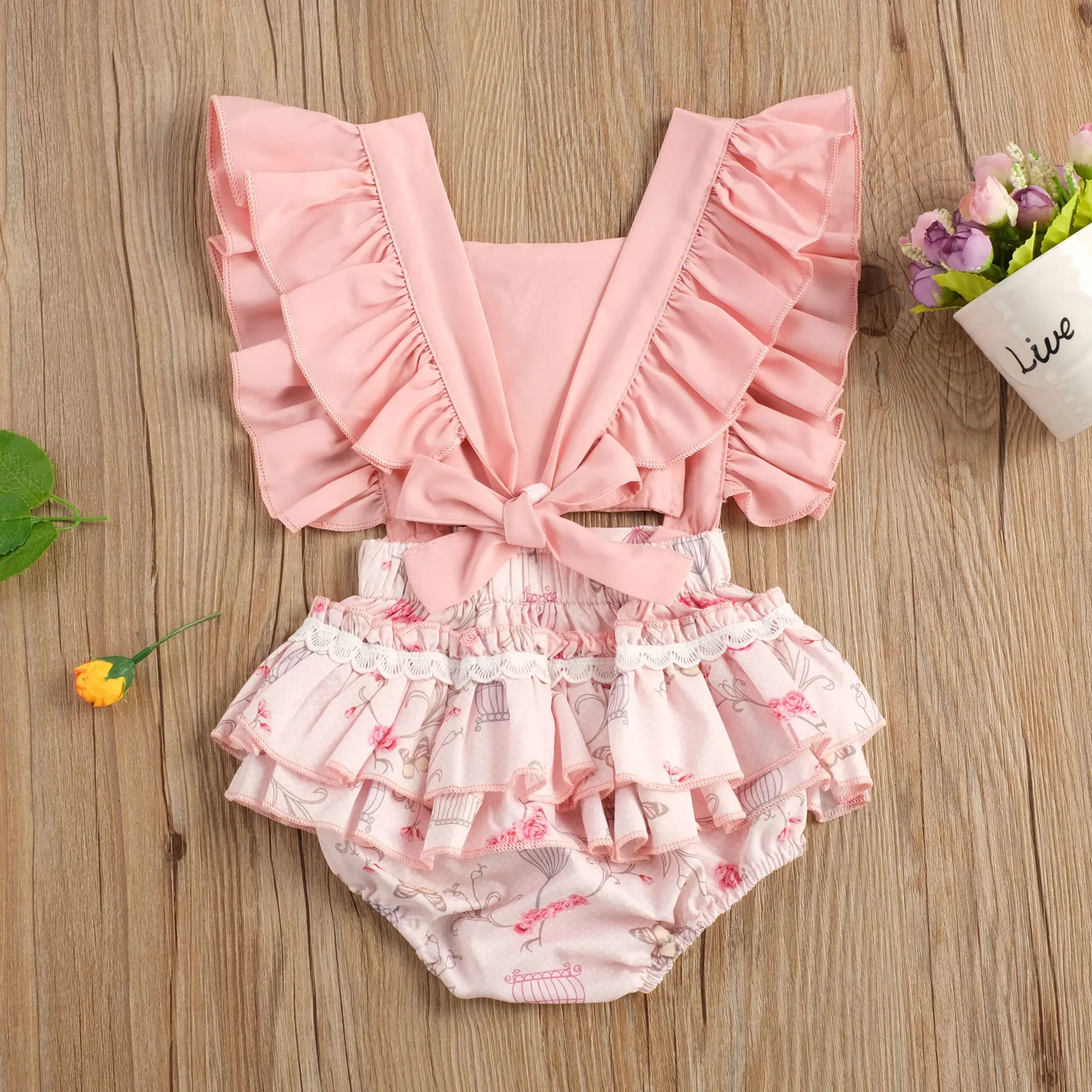 Newborn Baby Girls Clothes Print Ruffle Fly Sleeve Romper Jumpsuit Sunsuit Summer Infant Toddler Sweet Bow Knot Rompers 0-24M
Newborn Baby Girls Clothes Print Ruffle Fly Sleeve Romper Jumpsuit Sunsuit Summer Infant Toddler Sweet Bow Knot Rompers 0-24M