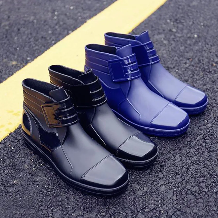 Fashion PVC Waterproof RainBoots Waterproof Flat Shoes Men Black Rainboots Blue Rubber Ankle Boots Buckle Botas 789
Fashion PVC Waterproof RainBoots Waterproof Flat Shoes Men Black Rainboots Blue Rubber Ankle Boots Buckle Botas 789
