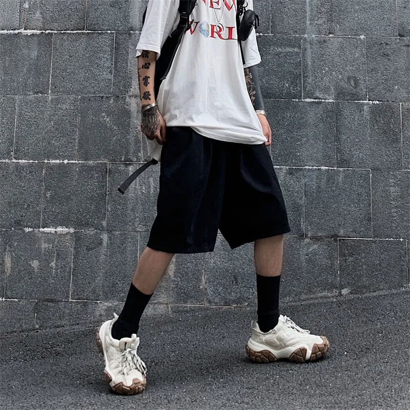 Women's Short Pants 2021 Summer New Elastic Waist Straight Harajuku Five Points Trousers Y2K Baggy Casual Boyfriend Short Pants
Women's Short Pants 2021 Summer New Elastic Waist Straight Harajuku Five Points Trousers Y2K Baggy Casual Boyfriend Short Pants