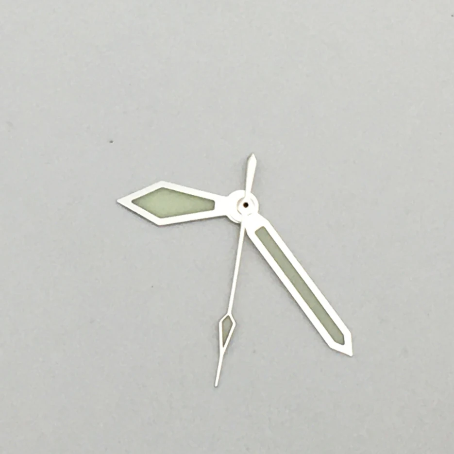 SKX007/SKX009 watch needle accessories are suitable for NH35 NH36 movement A32
SKX007/SKX009 watch needle accessories are suitable for NH35 NH36 movement A32