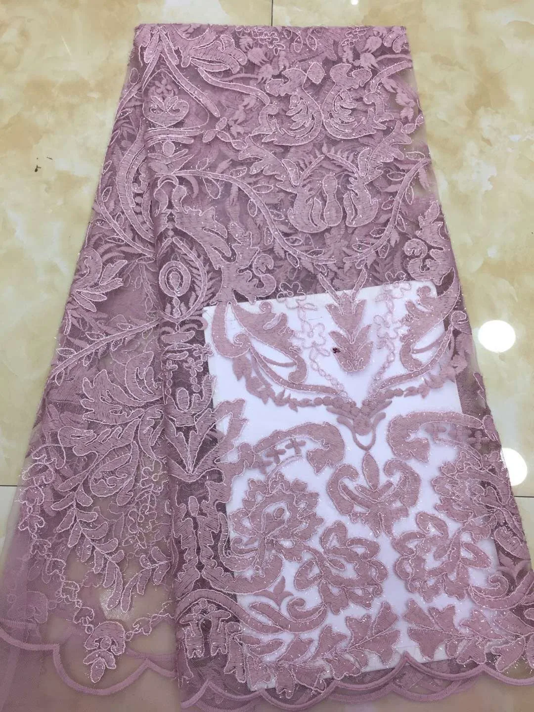 2021 African cord Lace Fabric Hot Sell New Arrival African Cord Lace Guipure Lace Fabrics High Quality free shipping D216
2021 African cord Lace Fabric Hot Sell New Arrival African Cord Lace Guipure Lace Fabrics High Quality free shipping D216