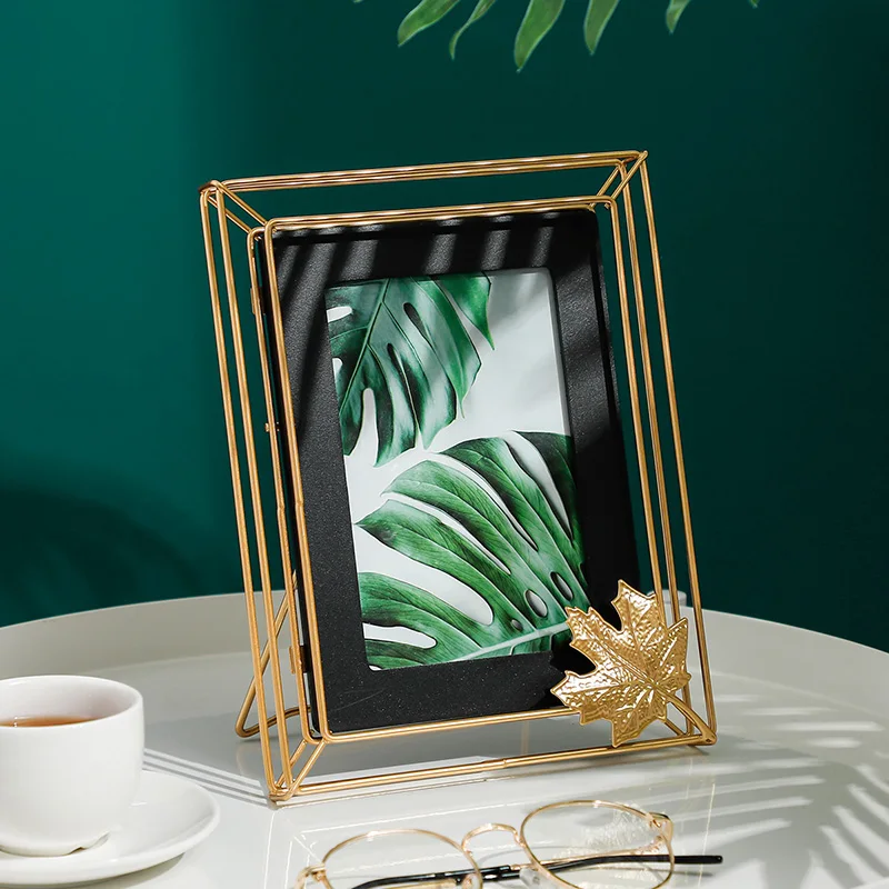 Nordic Creativity Picture Frames Family Decor Minimalist Picture Frames Living Room Decoration Cadre Photo Home Decor BC50XK
Nordic Creativity Picture Frames Family Decor Minimalist Picture Frames Living Room Decoration Cadre Photo Home Decor BC50XK