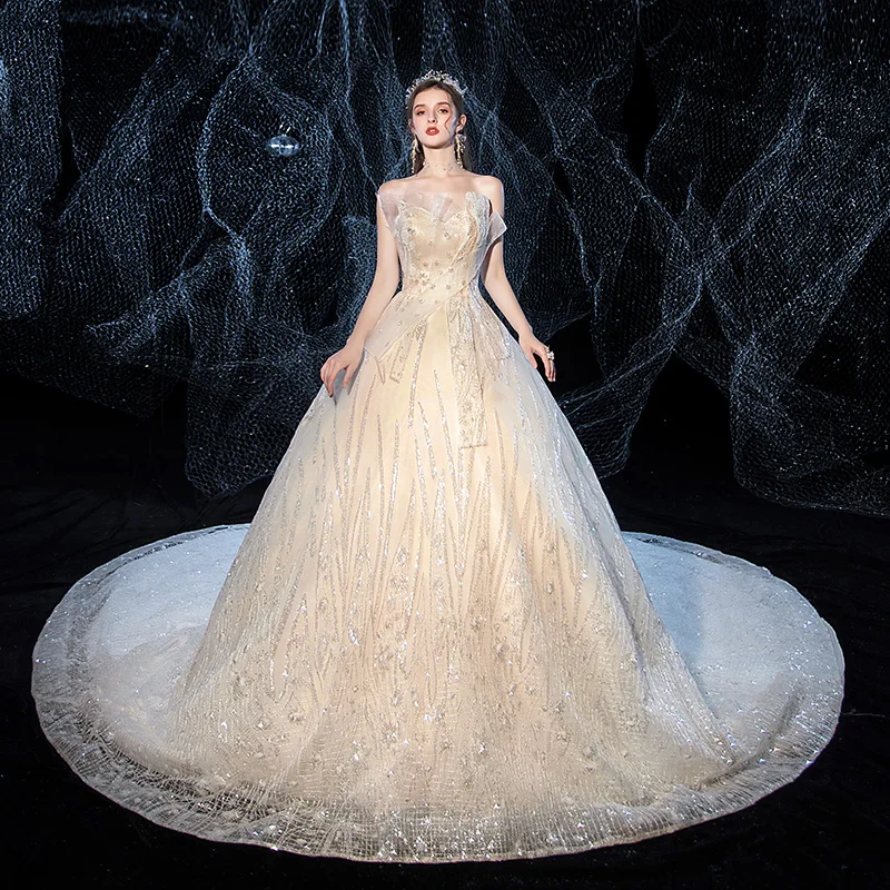 Wedding Dress New Luxury Champagne Strapless Court Train Ball Gown Princess Luxury Sequins Vestido De Noiva Plus Size
Wedding Dress New Luxury Champagne Strapless Court Train Ball Gown Princess Luxury Sequins Vestido De Noiva Plus Size