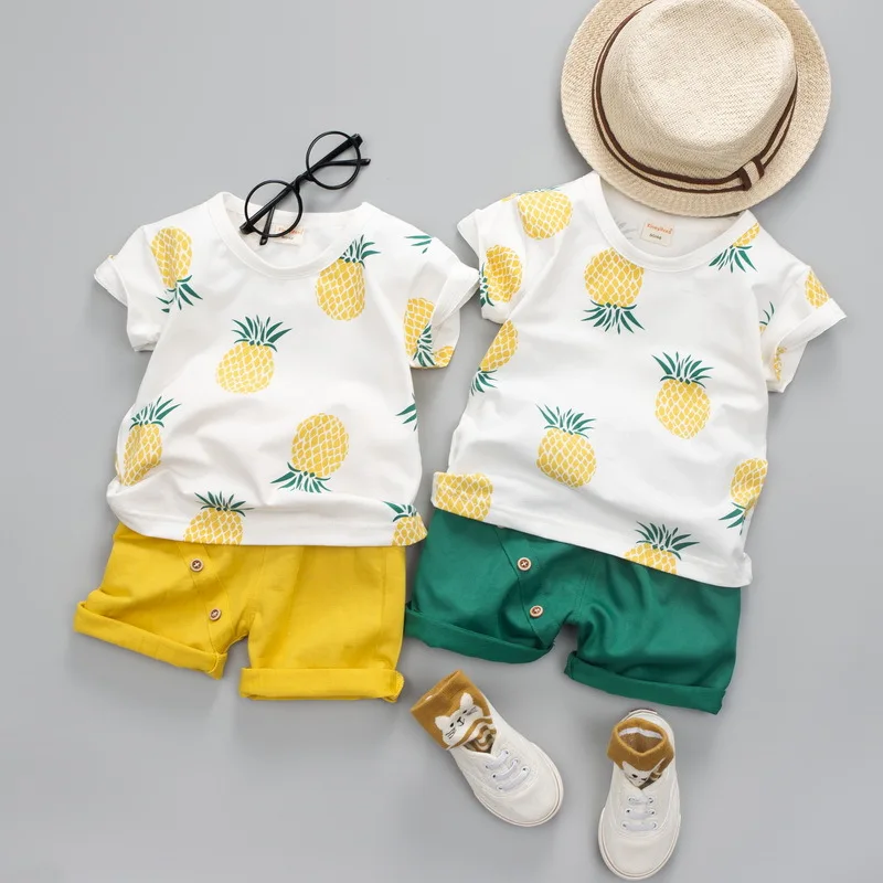 Children's summer new short-sleeved suit children's cartoon short-sleeved T-shirt + shorts cotton casual sports two-piece suit
Children's summer new short-sleeved suit children's cartoon short-sleeved T-shirt + shorts cotton casual sports two-piece suit