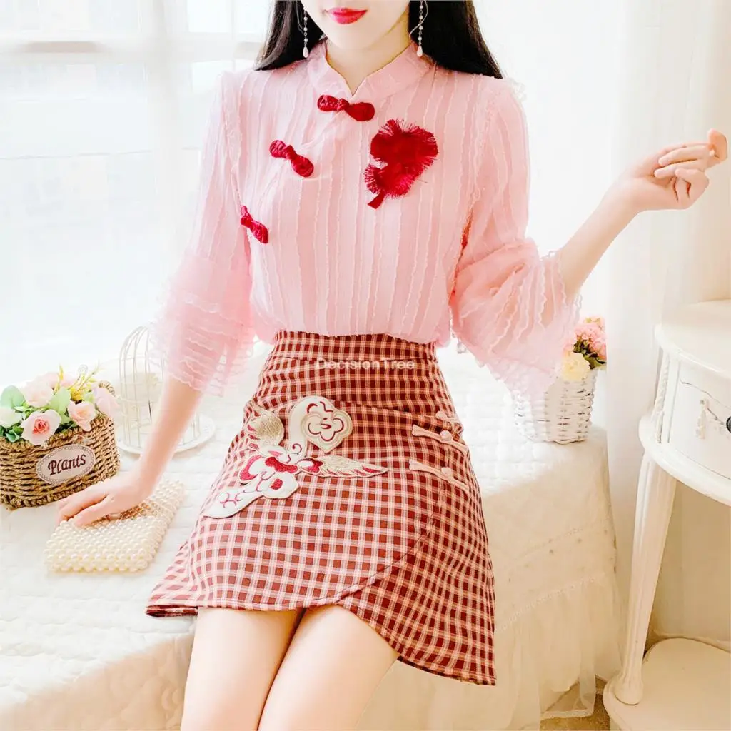 2022 chinese dress women cheongsam top+pants sets flowers print chinese traditional qipao dress elegant party dress qipao
2022 chinese dress women cheongsam top+pants sets flowers print chinese traditional qipao dress elegant party dress qipao