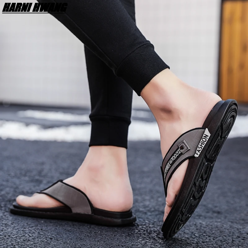 Men'S Beach Slippers 2021 Summer Casual Flat Shoes Indoor Comfortable Soft Bathroom Rubber Shoes 39-44
Men'S Beach Slippers 2021 Summer Casual Flat Shoes Indoor Comfortable Soft Bathroom Rubber Shoes 39-44