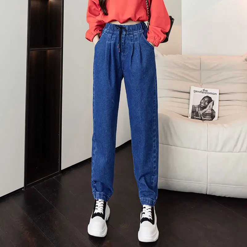 Plus Size 2022 New Elastic Waist Women Fashion Jeans Harem Pants Streetwear Loose Female Denim Jeans Casual Ladies trouser
Plus Size 2022 New Elastic Waist Women Fashion Jeans Harem Pants Streetwear Loose Female Denim Jeans Casual Ladies trouser