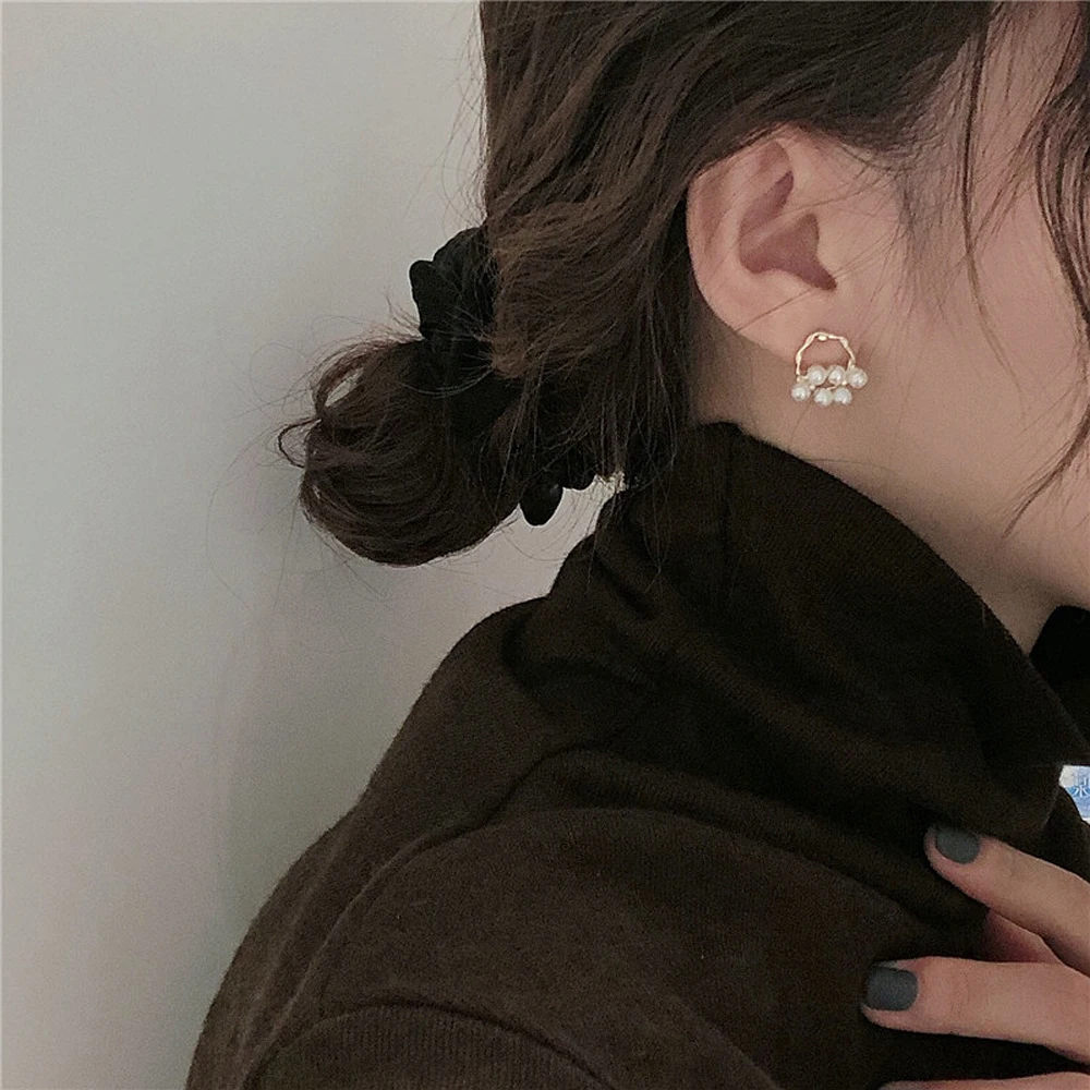 Wind Restoring Ancient Ways Is Contracted Light French Women Earrings Geometry Character Of luxury Beauty Generous Earrings
Wind Restoring Ancient Ways Is Contracted Light French Women Earrings Geometry Character Of luxury Beauty Generous Earrings