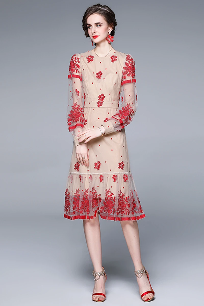 2021 New Design Embroidered Mesh Slim Lantern Sleeve Red Flower Embroidered Lotus Leaf Dress 
2021 New Design Embroidered Mesh Slim Lantern Sleeve Red Flower Embroidered Lotus Leaf Dress