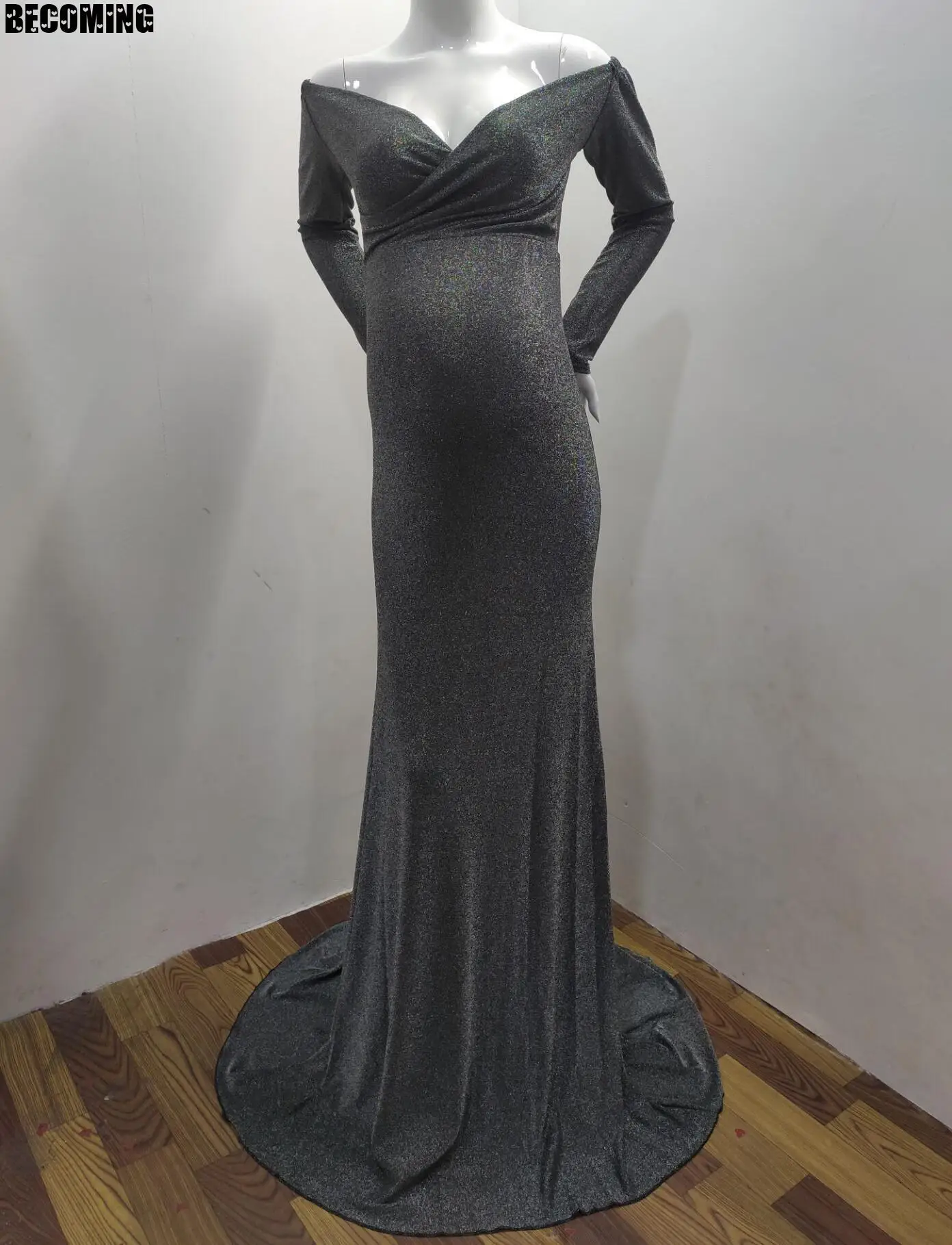 Pregnant Women's Skirt Long Dress Photography Prop Maternity Shoulderless Mermaid Dress Gold Sliver Fancy Pregnancy Photography 
Pregnant Women's Skirt Long Dress Photography Prop Maternity Shoulderless Mermaid Dress Gold Sliver Fancy Pregnancy Photography