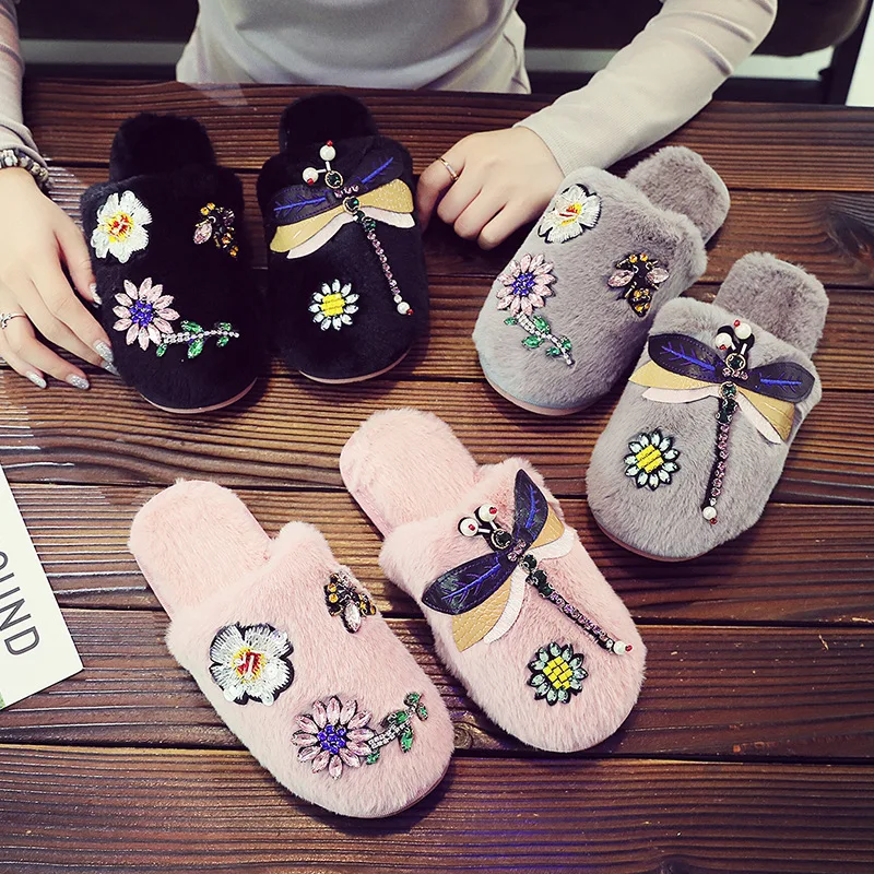 Winter Women's Home Slippers Cozy Indoor Cartoon Warm Flat Shoes Non-Slip Silent Comfort Fur Slippers For Women Zapatos De Mujer
Winter Women's Home Slippers Cozy Indoor Cartoon Warm Flat Shoes Non-Slip Silent Comfort Fur Slippers For Women Zapatos De Mujer
