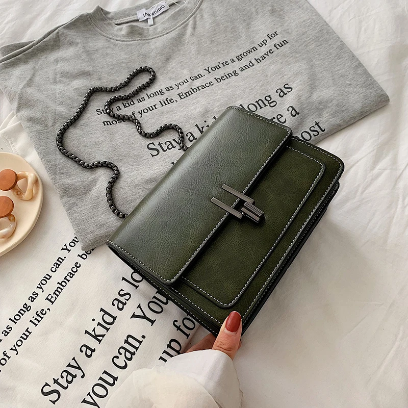 2021 New Woman Shoulder Bag High Quality PU Chain Diagonal Small Bag Luxury Designer Handbag Underarm Bag 2021 Summer Female Bag
2021 New Woman Shoulder Bag High Quality PU Chain Diagonal Small Bag Luxury Designer Handbag Underarm Bag 2021 Summer Female Bag