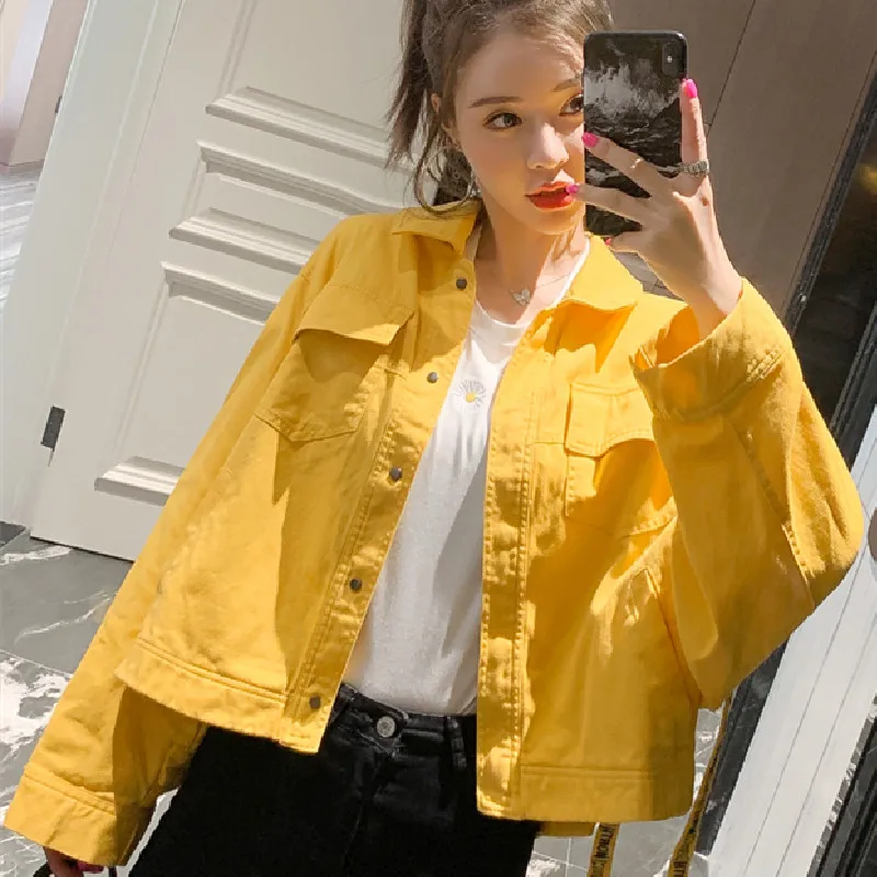 2021 Spring Autumn Vintage Short Pink Denim Jackets For Women New Korean Fashion Loose All-Match Long Sleeve Jeans Coat Female
2021 Spring Autumn Vintage Short Pink Denim Jackets For Women New Korean Fashion Loose All-Match Long Sleeve Jeans Coat Female