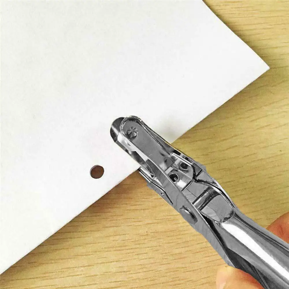 3pcs 6mm Single Hole Hand Held Paper Ticket Punch Pliers DIY ART Craft Paper Puncher Single Hole Punch Hand Tool
3pcs 6mm Single Hole Hand Held Paper Ticket Punch Pliers DIY ART Craft Paper Puncher Single Hole Punch Hand Tool