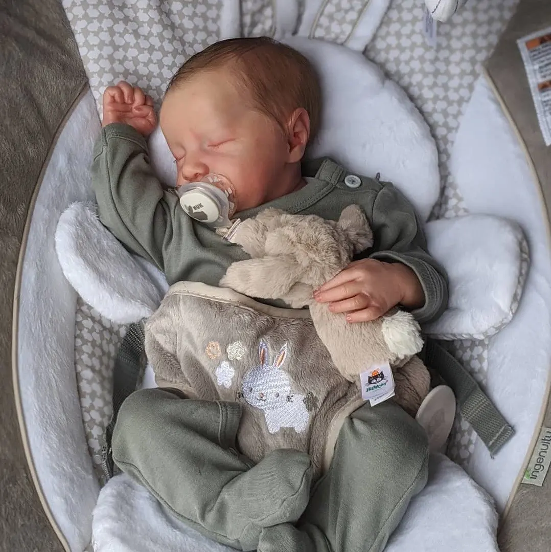 RSG Reborn Bebe Dolls 20 Inches Sleeping Levi Lifelike Newborn Baby Vinyl Silicon Body Painted Hair Christmas Gift for Children
RSG Reborn Bebe Dolls 20 Inches Sleeping Levi Lifelike Newborn Baby Vinyl Silicon Body Painted Hair Christmas Gift for Children