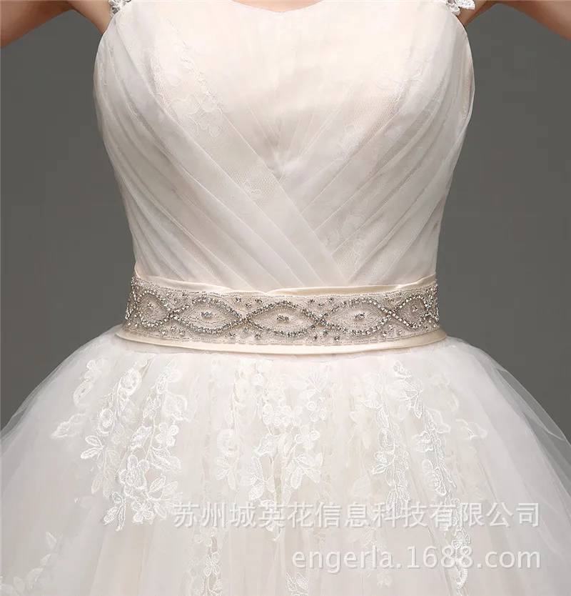 Sexy Sweetheart Royal Train Ball Gown Wedding Dress 2019 Luxury Beaded Cap Sleeve Lace Up Princess Wedding Gowns Guna Bainise
Sexy Sweetheart Royal Train Ball Gown Wedding Dress 2019 Luxury Beaded Cap Sleeve Lace Up Princess Wedding Gowns Guna Bainise