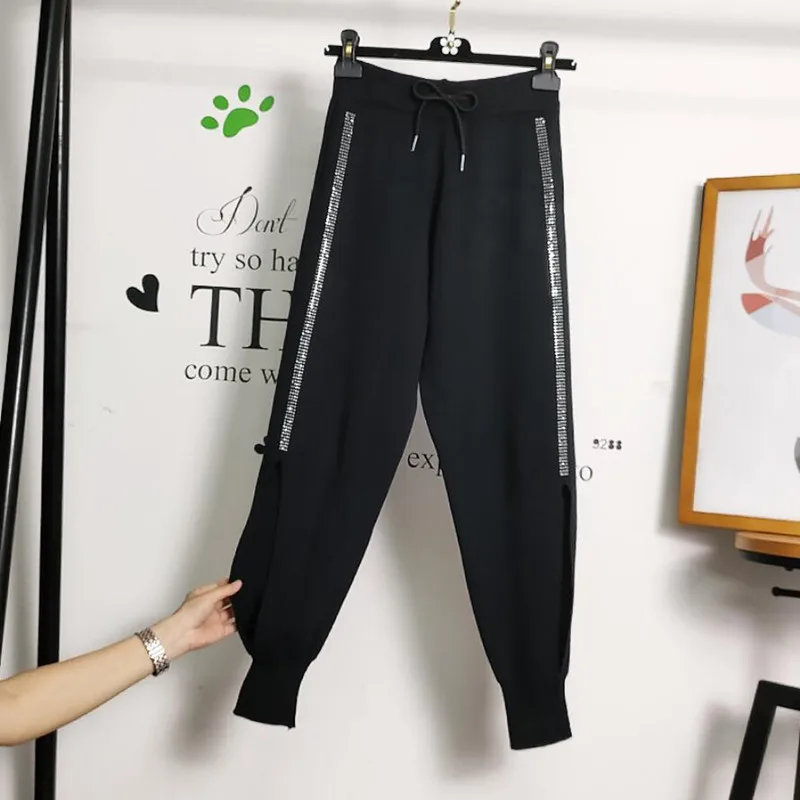 2021 Autumn New Hot Drilling Knitted Pants Women's High-Waisted Loose Casual Feet Harem Pants брюки женские s1321
2021 Autumn New Hot Drilling Knitted Pants Women's High-Waisted Loose Casual Feet Harem Pants брюки женские s1321