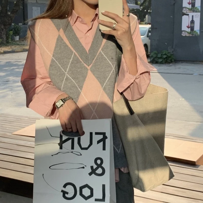 Spring Autumn Harajuku Women's Solid Long-sleevele Shirt /Loose Vintage Sleeveless Vest Knitted V Neck Fashion Chic Tops
Spring Autumn Harajuku Women's Solid Long-sleevele Shirt /Loose Vintage Sleeveless Vest Knitted V Neck Fashion Chic Tops