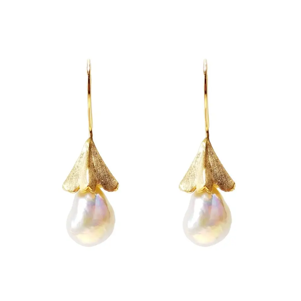 Lii Ji Baroque Pearl 925 Sterling Silver Gold Plated Earrings High Luster Freshwater Pearl Matte Silver Luxurious Jewelry
Lii Ji Baroque Pearl 925 Sterling Silver Gold Plated Earrings High Luster Freshwater Pearl Matte Silver Luxurious Jewelry