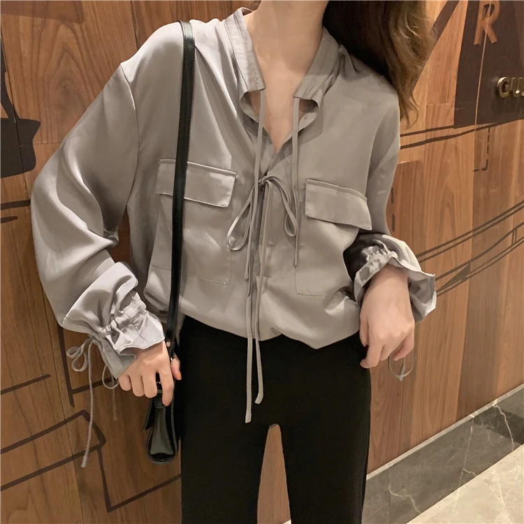 new Spring autumn sweet Women's Clothing pockets turn-down collar tops shirts Harajuku style long sleeve fashion brand black
new Spring autumn sweet Women's Clothing pockets turn-down collar tops shirts Harajuku style long sleeve fashion brand black