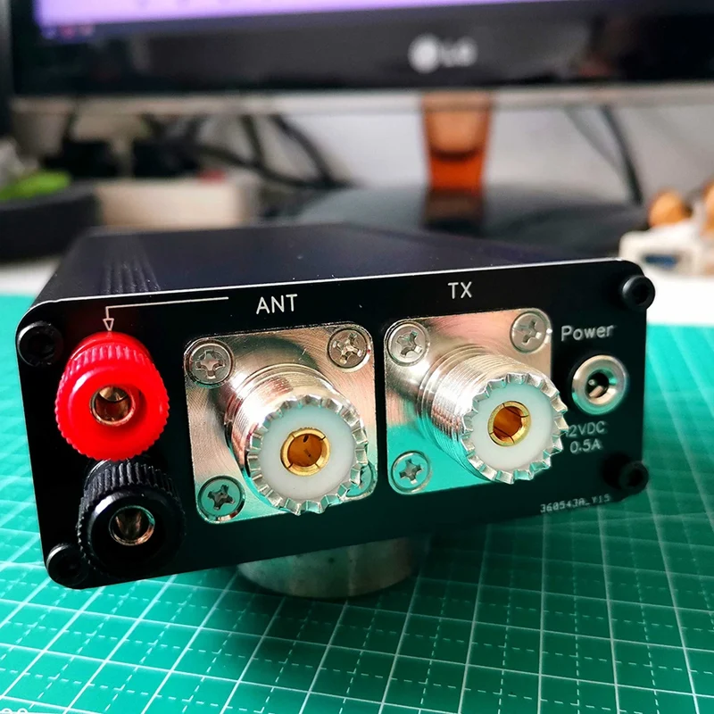 Assembled V3.1 ATU-100 1.8-50MHz ATU-100Mini Automatic Antenna Tuner By N7DDC + 0.91 OLED
Assembled V3.1 ATU-100 1.8-50MHz ATU-100Mini Automatic Antenna Tuner By N7DDC + 0.91 OLED