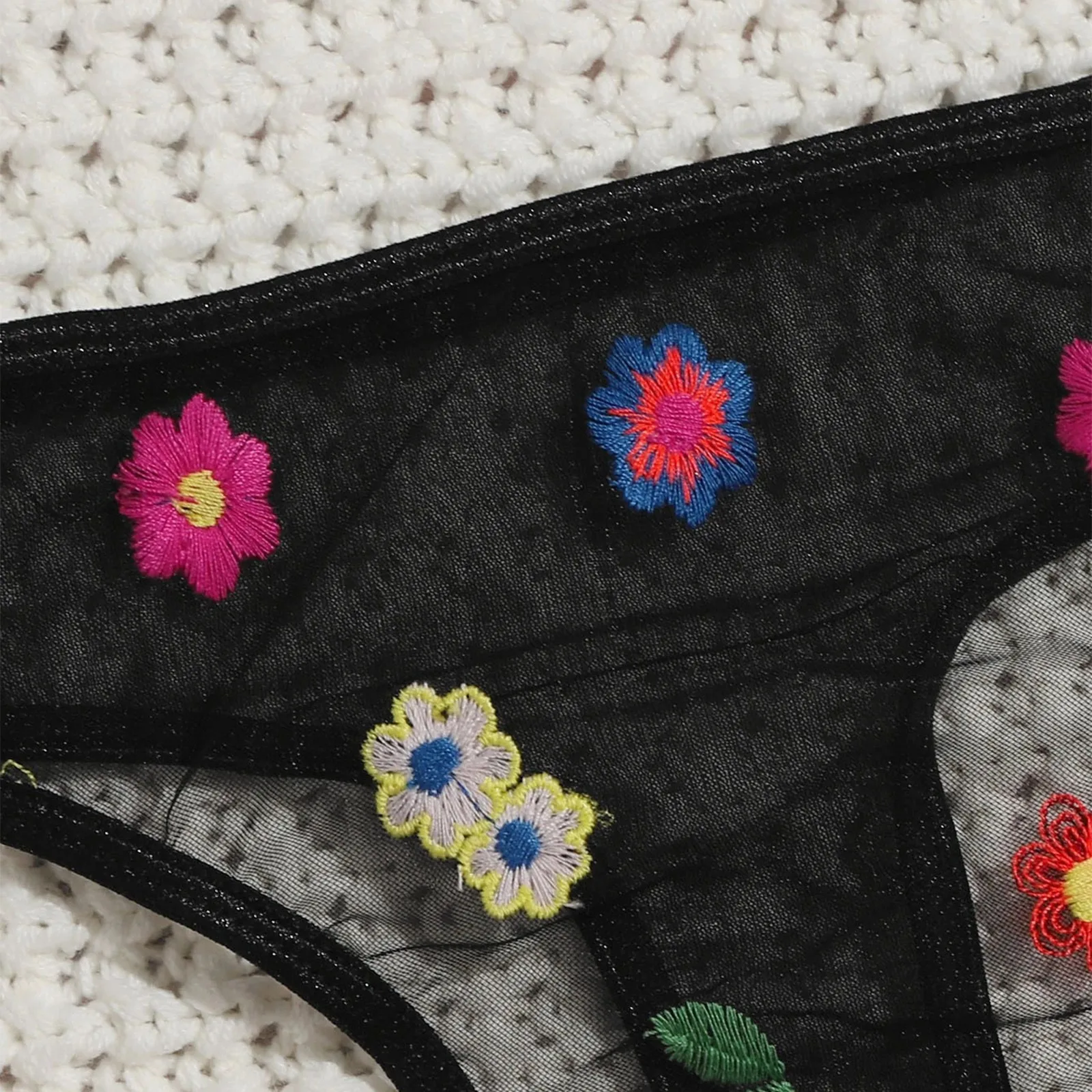 Sexy Underwear Set Transparent Lace Embroidered Floral Sensual Lingerie Women Bra & Thong G-String Sleepwear Erotic Open Night
Sexy Underwear Set Transparent Lace Embroidered Floral Sensual Lingerie Women Bra & Thong G-String Sleepwear Erotic Open Night