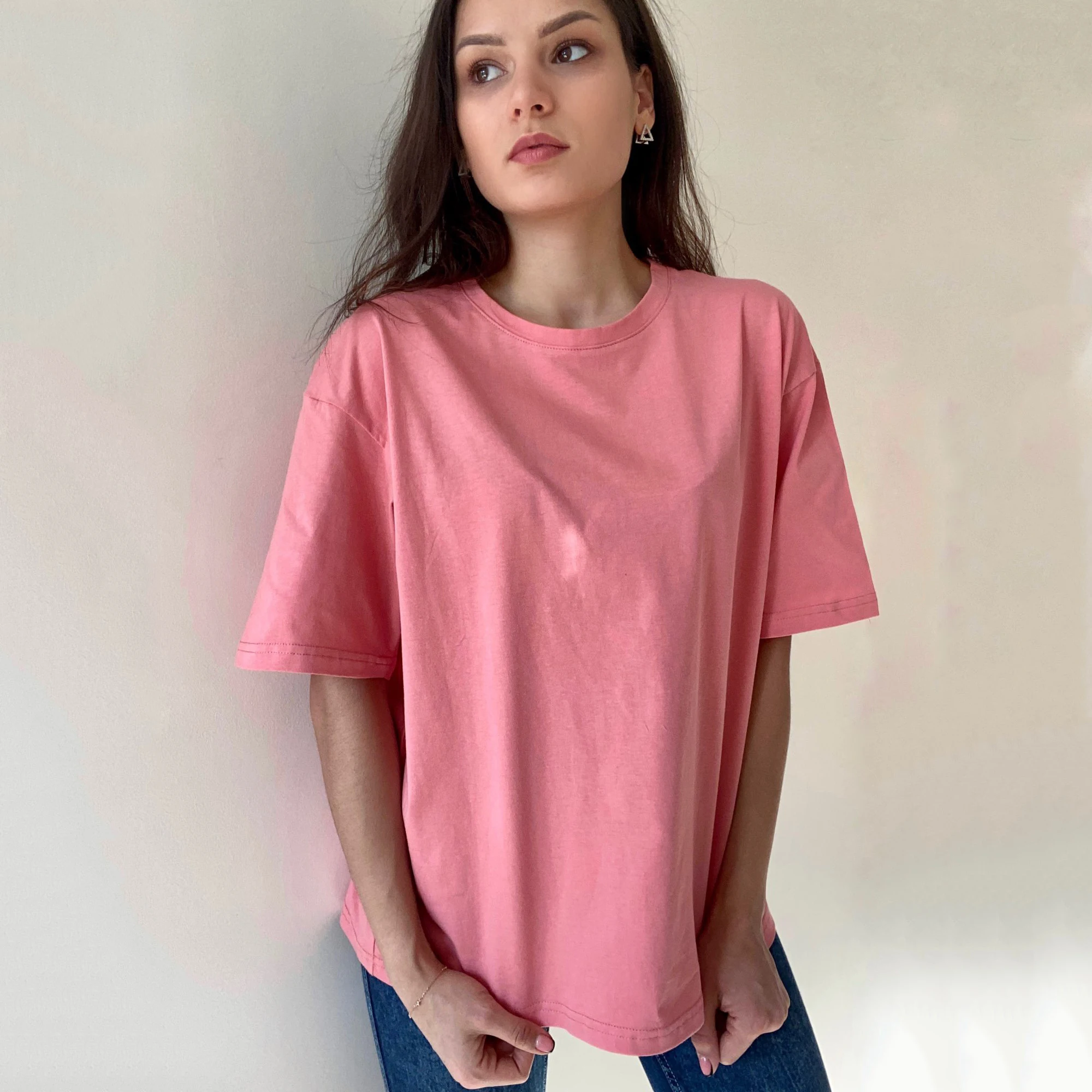 Летняя женская модная футболка, трикотажная простая Однотонная футболка, Женская Повседневная хлопковая футболка с коротким рукавом, женс...
Летняя женская модная футболка, трикотажная простая Однотонная футболка, Женская Повседневная хлопковая футболка с коротким рукавом, женс...