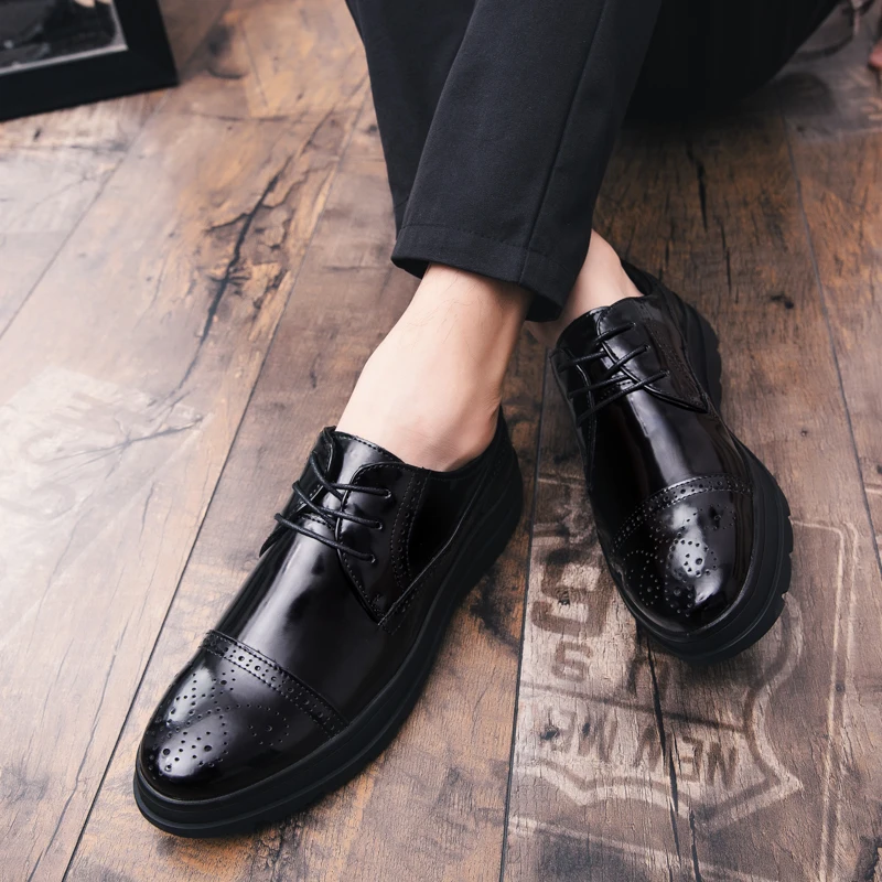 Men Shoes British Leather sneakers lace up Business Casual Lace Up Breathable shoes Outdoor Fashion Autumn Soft party shoes
Men Shoes British Leather sneakers lace up Business Casual Lace Up Breathable shoes Outdoor Fashion Autumn Soft party shoes