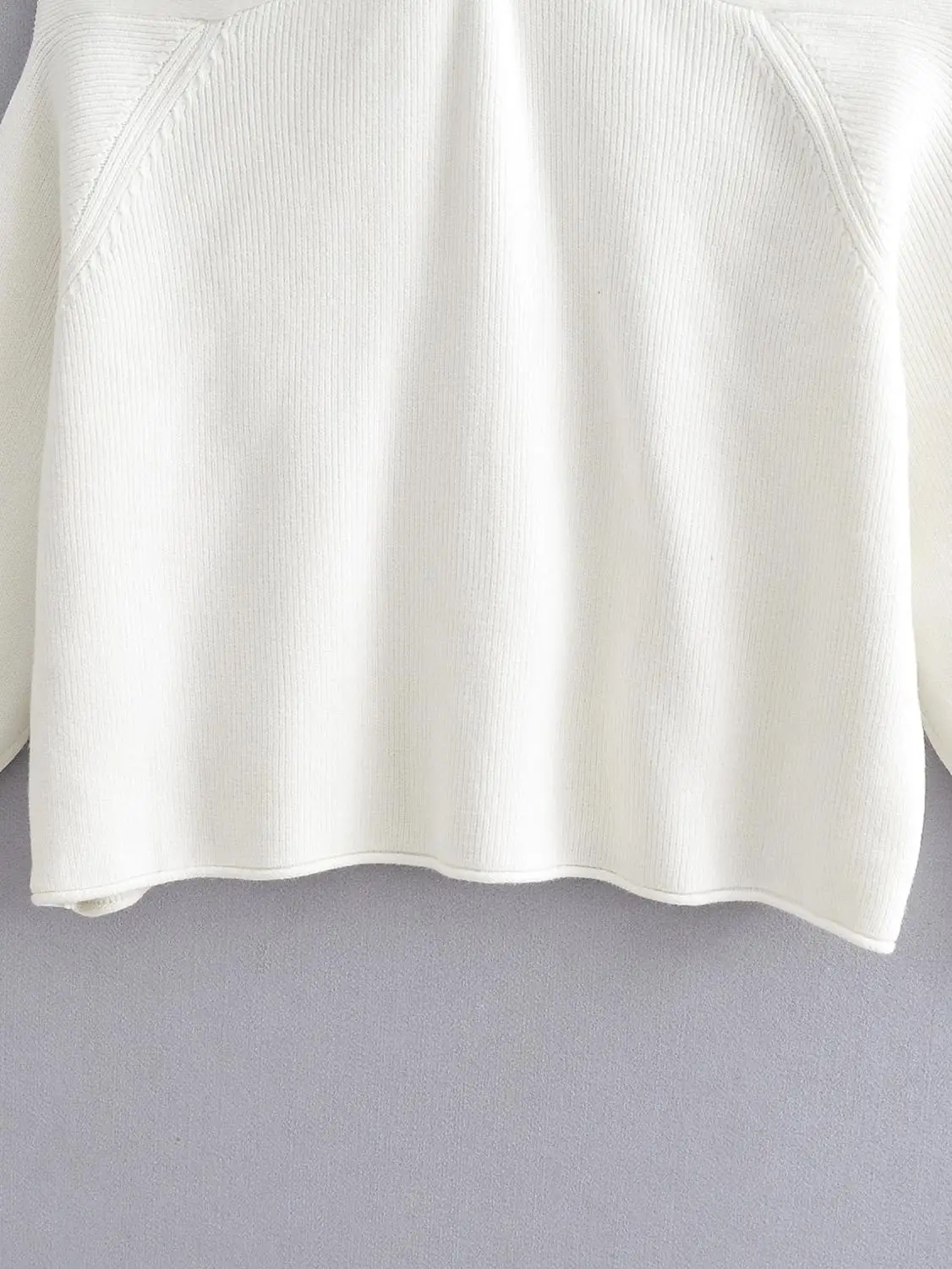 A New Dress with A Neck and Long Sleeves Female Hollow-out Fashion Shows Thin Sexy Off-the-shoulder Loose Knit Black White
A New Dress with A Neck and Long Sleeves Female Hollow-out Fashion Shows Thin Sexy Off-the-shoulder Loose Knit Black White