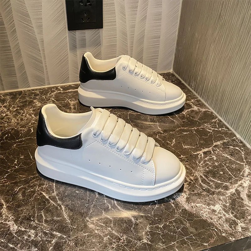 2021 Women Shoes White Casual Sneakers Women Platform Breathable Shoes Couples Men Women Thick Soled Fashion Skateboard Shoe
2021 Women Shoes White Casual Sneakers Women Platform Breathable Shoes Couples Men Women Thick Soled Fashion Skateboard Shoe