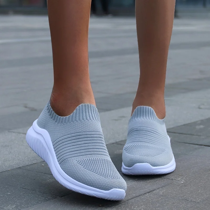 Light Sneakers Women Breathable Mesh Vulcanized Shoes Outdoor Flat Slip-On Sock Shoes Women For Walking Plus Size 35-42
Light Sneakers Women Breathable Mesh Vulcanized Shoes Outdoor Flat Slip-On Sock Shoes Women For Walking Plus Size 35-42