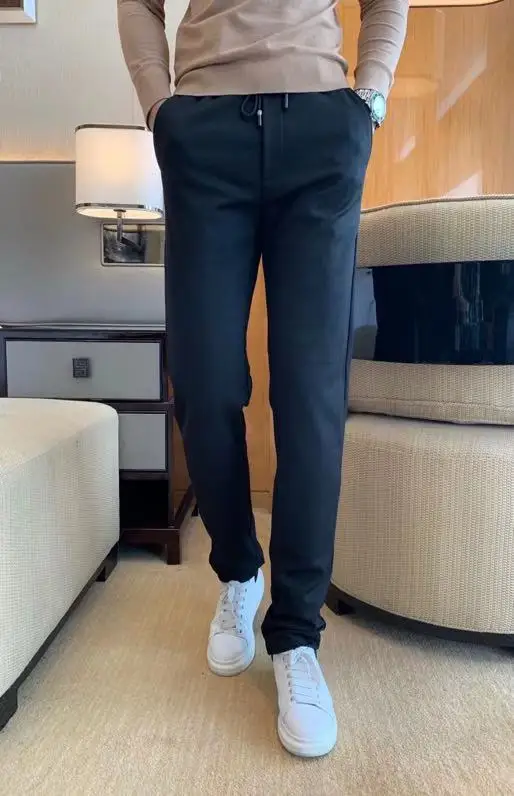Fashion Men's Pants WZ12527 2021 Runway Luxury famous Brand European Design party style Men's Clothing
Fashion Men's Pants WZ12527 2021 Runway Luxury famous Brand European Design party style Men's Clothing