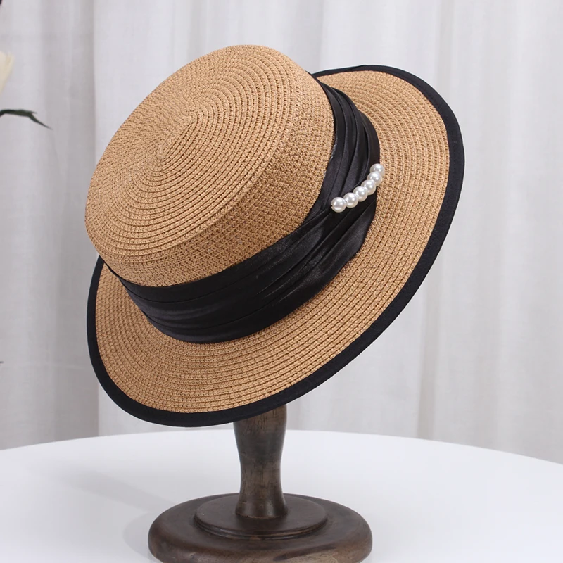 French Elegant Pearls Flat Top Straw Beach Hat Lady Boater Sun Caps Panama Straw Fedora Women's Fashion All-match Travel Sun Cap
French Elegant Pearls Flat Top Straw Beach Hat Lady Boater Sun Caps Panama Straw Fedora Women's Fashion All-match Travel Sun Cap