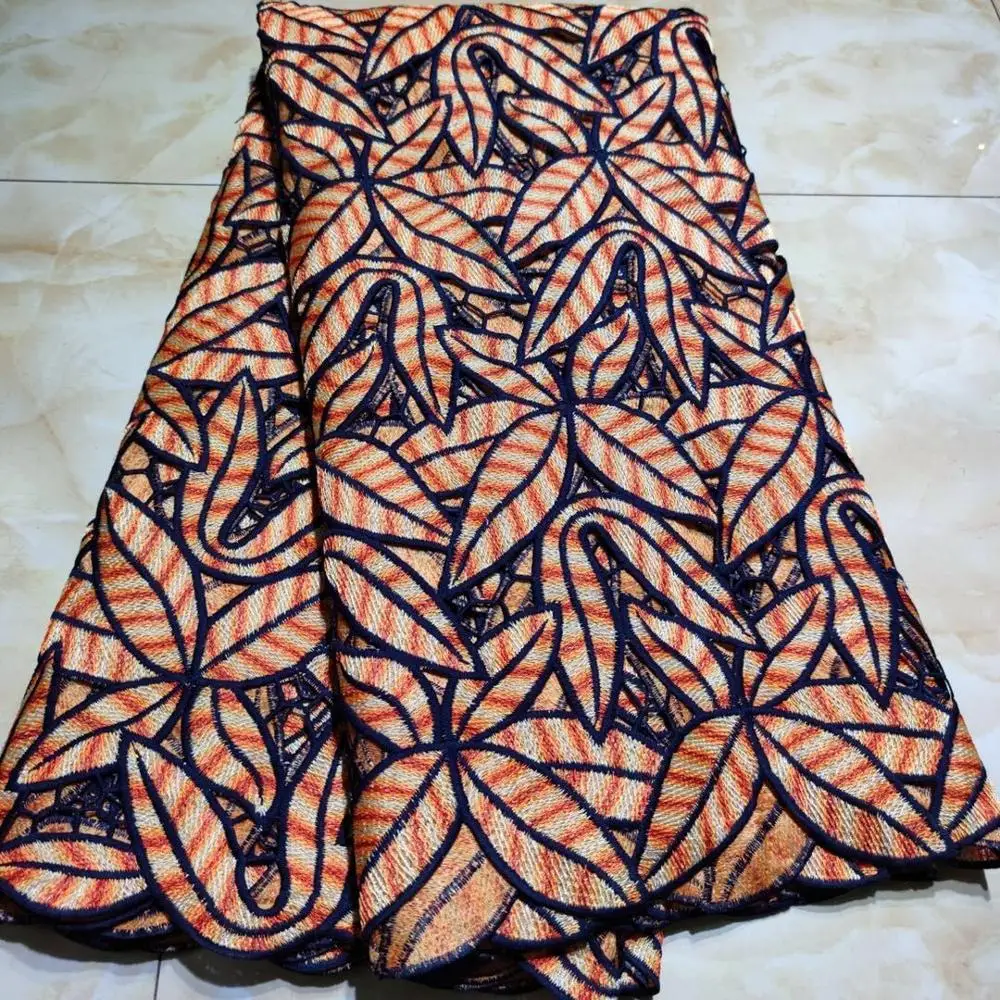 2020 Guipure Lace High Quality Cord Lace African Water Soluble Lace Fabric With Stones Nigerian Lace Fabric For Dress Party Sew
2020 Guipure Lace High Quality Cord Lace African Water Soluble Lace Fabric With Stones Nigerian Lace Fabric For Dress Party Sew