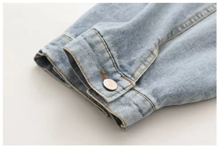 HCBLESS Spring 2020 Women's Fashion Classic Denim Jacket Women's Loose denim Jacket
HCBLESS Spring 2020 Women's Fashion Classic Denim Jacket Women's Loose denim Jacket