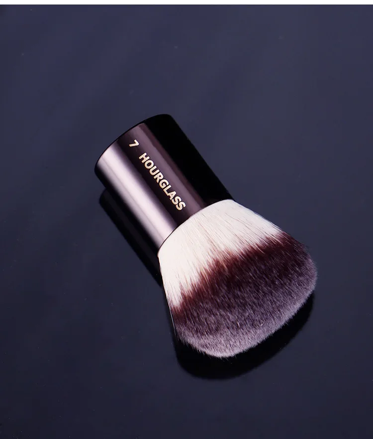 1PCS New Hot Sale Makeup Portable Loose Powder Artificial Fiber Aluminum Tube Beauty Makeup Tool Makeup Brush
1PCS New Hot Sale Makeup Portable Loose Powder Artificial Fiber Aluminum Tube Beauty Makeup Tool Makeup Brush