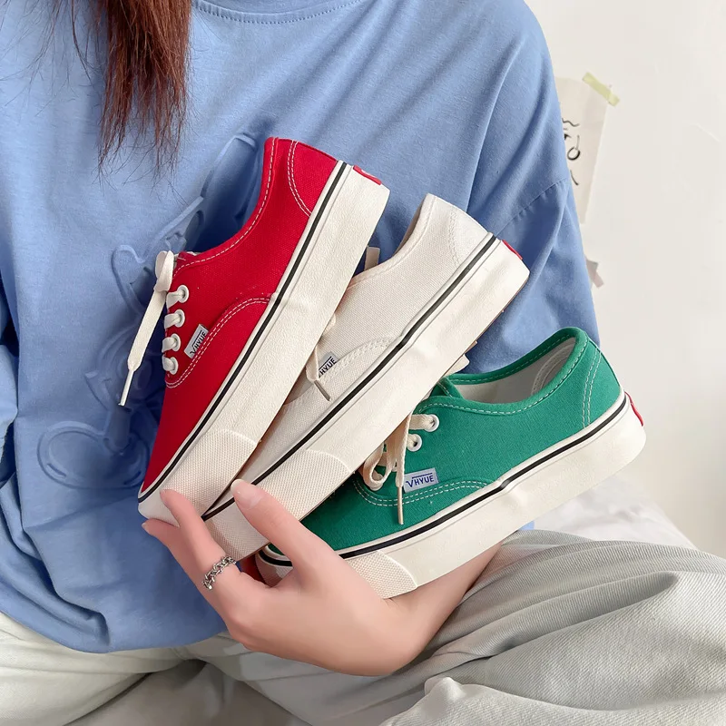 2021 Autumn New Low-top Canvas Flats Vulcanized Shoes Female Students Korean Version Flat Bottom Tide Casual Skateboard Sneakers
2021 Autumn New Low-top Canvas Flats Vulcanized Shoes Female Students Korean Version Flat Bottom Tide Casual Skateboard Sneakers