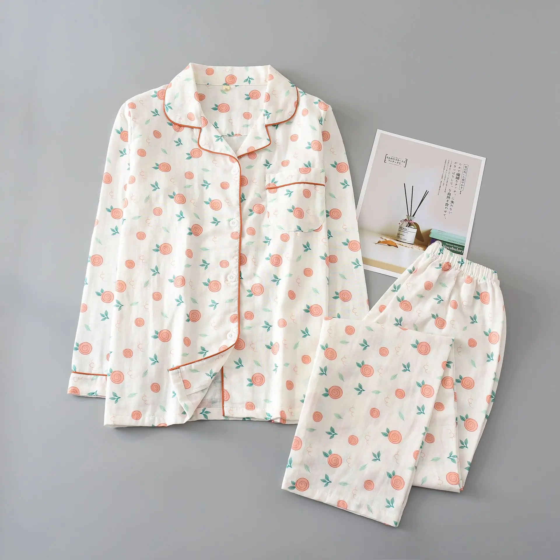 Women's Pajamas set Spring And Summer 100% Cotton Gauze Pajamas Long-sleeved Trousers Cute Ladies Two-piece Suit pjs women
Women's Pajamas set Spring And Summer 100% Cotton Gauze Pajamas Long-sleeved Trousers Cute Ladies Two-piece Suit pjs women