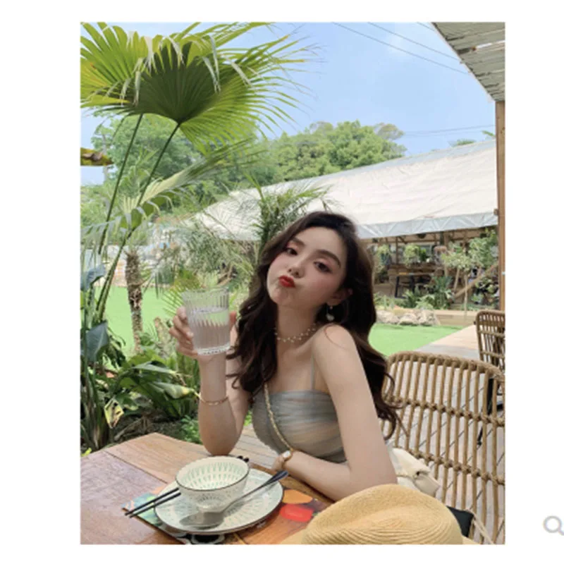 2020 Summer Style Tank Top Women Sexy Mesh Crop Top Strap Bras Fashion Ladies Short Female Solid Vest Beach Streetwear Camisole
2020 Summer Style Tank Top Women Sexy Mesh Crop Top Strap Bras Fashion Ladies Short Female Solid Vest Beach Streetwear Camisole