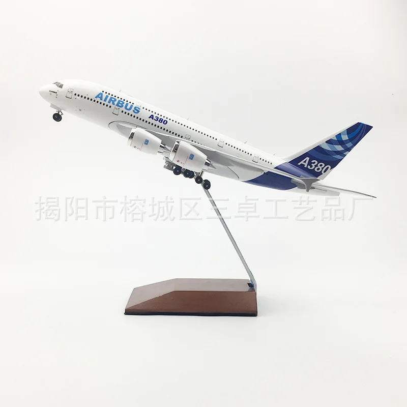 Флейта 30 см, Малайзия, авиалиния, оригинальная флейта, высота 380
Флейта 30 см, Малайзия, авиалиния, оригинальная флейта, высота 380